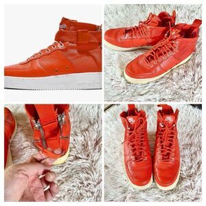 NIKE LEATHER SNEAKERS SIZE 8